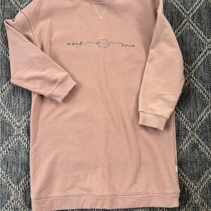 Böhme Kiss Lips MWAH XOXO Oversized Pullover Sweatshirt - Putty - Small